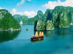 Ha Long Bay Cruise With Huong Hai