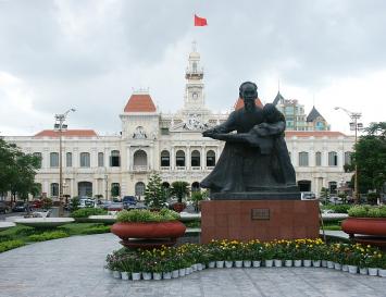 Hochiminh City- A Shopping Heaven For Tourists in Vietnam Travel