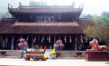The Perfume Pagoda