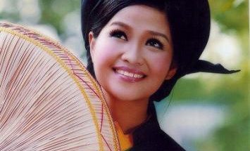 Traditional Women Hairstyles in Northern Vietnam