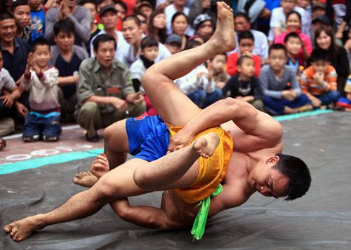 Vietnamese Traditional Wrestling